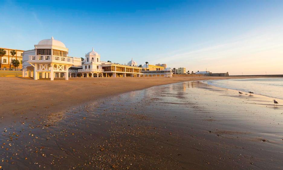 Bonito Apartamento Junto Al Gran Teatro Falla Cádiz Exteriör bild